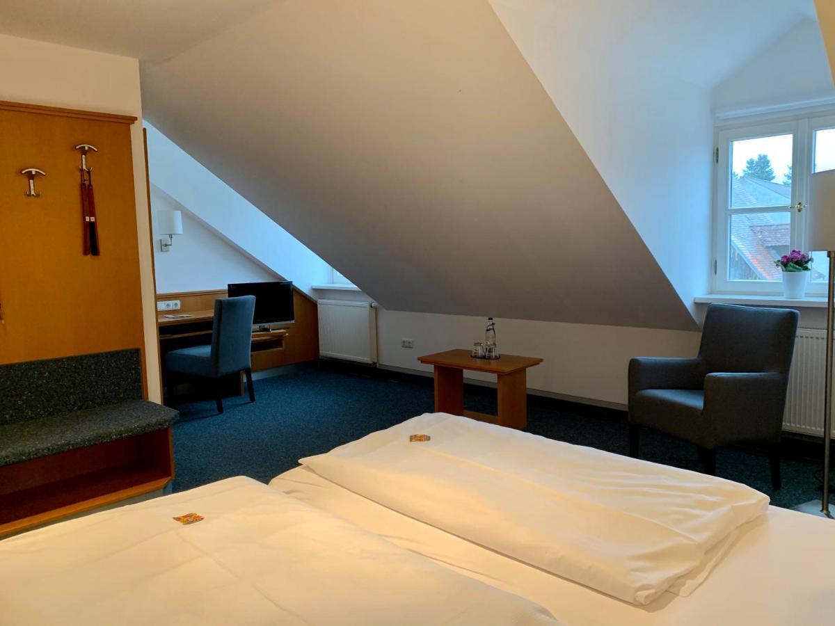 Gasthof Schiller Bei Bamberg Strullendorf Екстер'єр фото