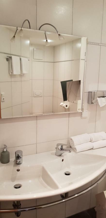 Gasthof Schiller Bei Bamberg Strullendorf Екстер'єр фото